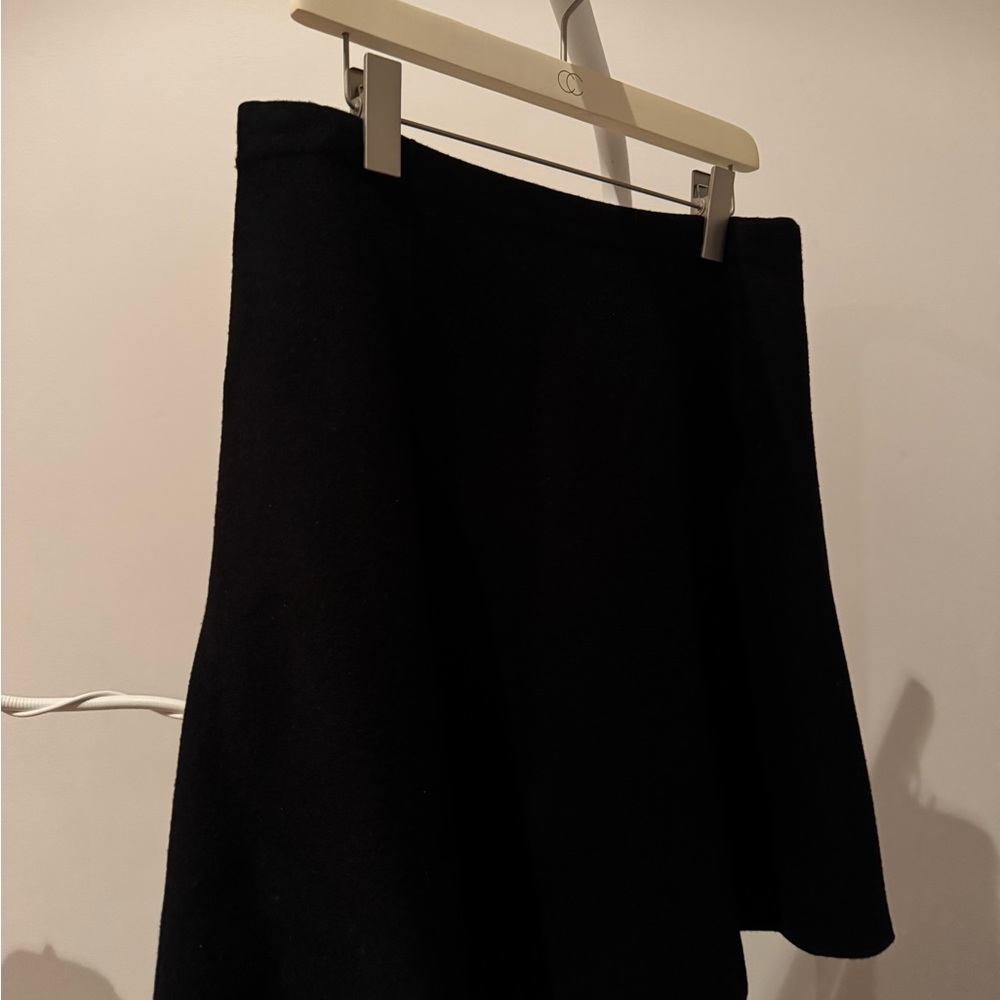 Theory Black Skirt
